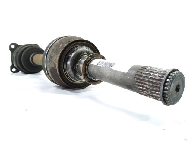 Półoś napędowa przednia prawa MR453384 MITSUBISHI