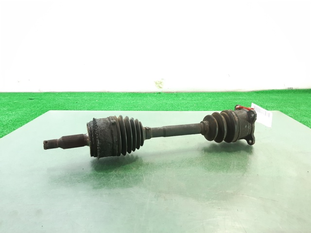 Półoś napędowa przednia prawa MR453384 MITSUBISHI