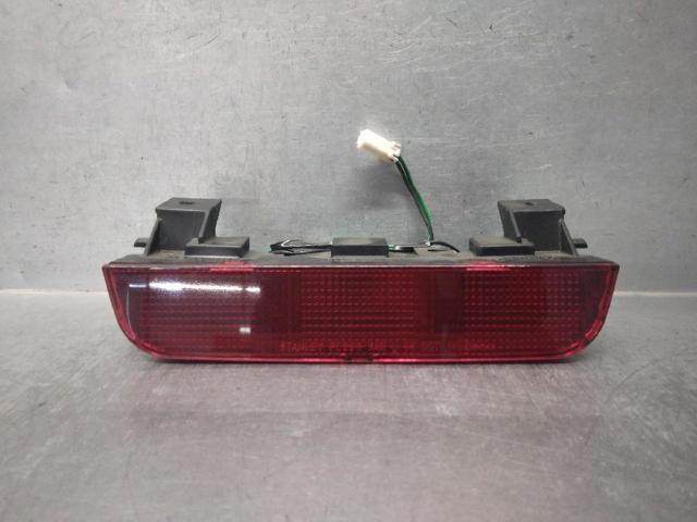 Lampa stop tylna dodatkowa MR490839 MITSUBISHI