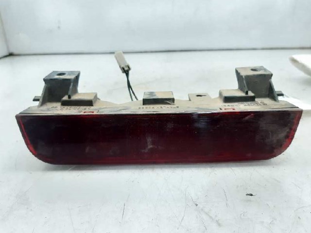 Lampa stop tylna dodatkowa MR490839 MITSUBISHI
