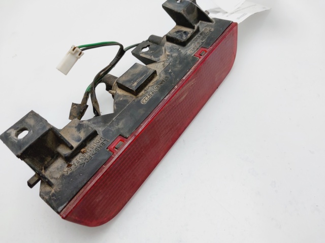 Lampa stop tylna dodatkowa MR490839 MITSUBISHI