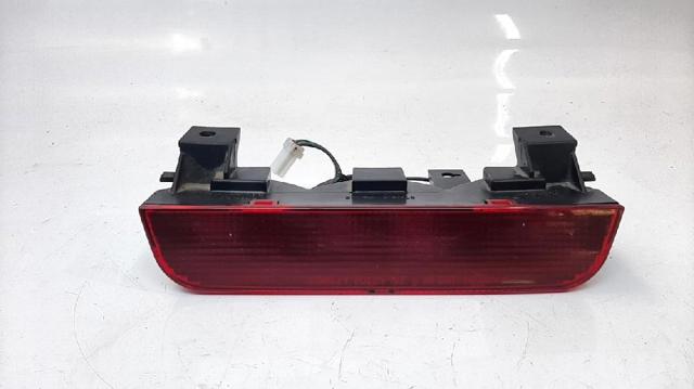 Lampa stop tylna dodatkowa MR490839 MITSUBISHI