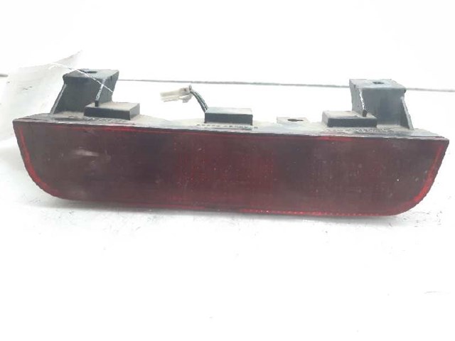 Lampa stop tylna dodatkowa MR490839 MITSUBISHI