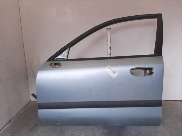 Drzwi Mitsubishi Carisma