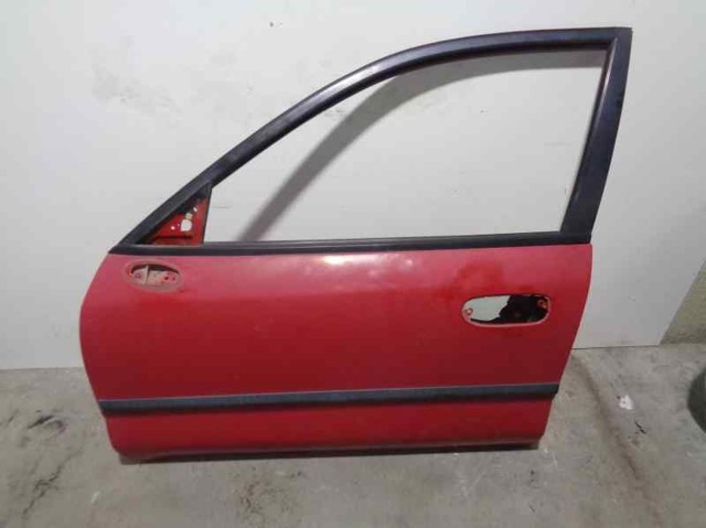 Drzwi Mitsubishi Carisma