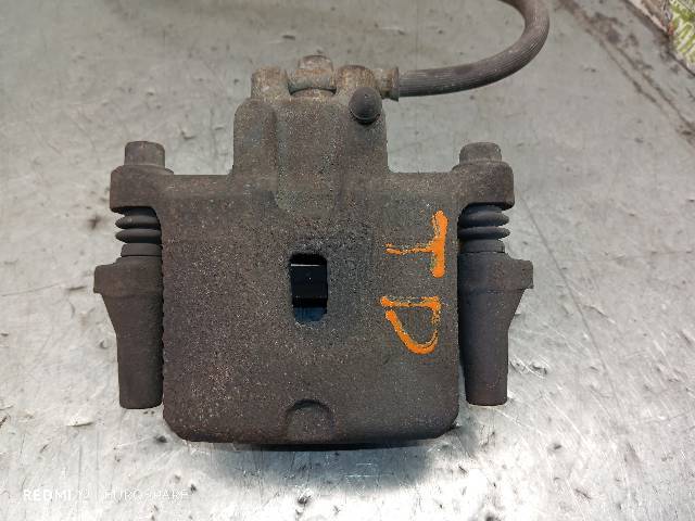 Zacisk hamulcowy tylny prawy MR510542 MITSUBISHI
