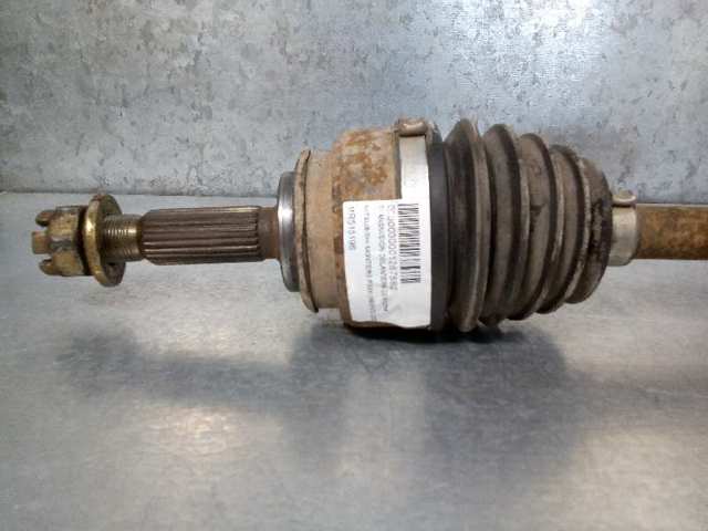Półoś napędowa przednia lewa Mitsubishi Pajero H60, H70