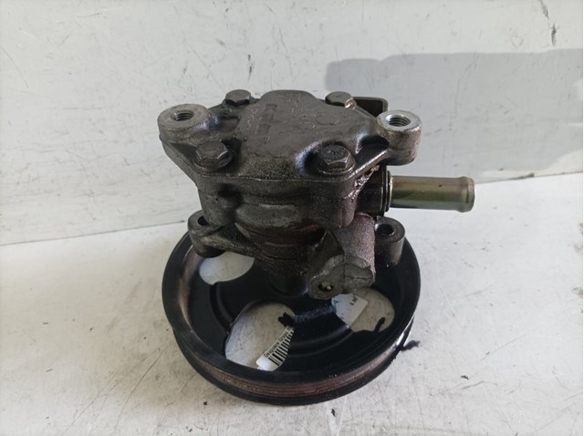 Pompa wspomagania hydraulicznego kierownicy MR916044 MITSUBISHI