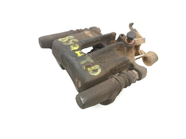 Zacisk hamulcowy tylny prawy MR955246 MITSUBISHI