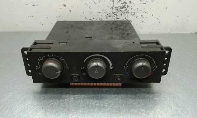 Sterownik trybów ogrzewania/klimatyzacji MR958005 MITSUBISHI