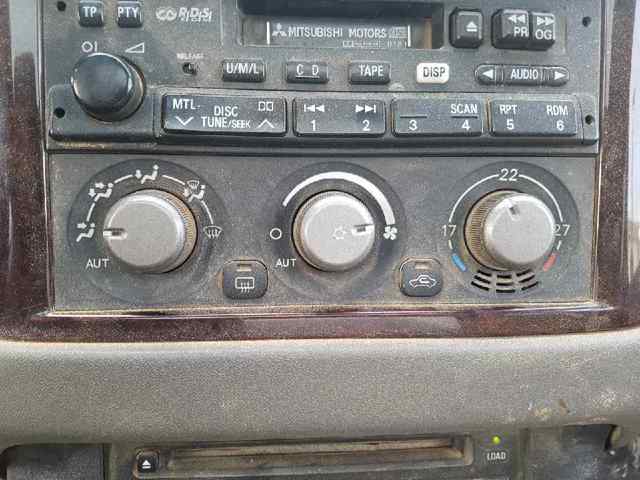 Sterownik trybów ogrzewania/klimatyzacji MR958005 MITSUBISHI