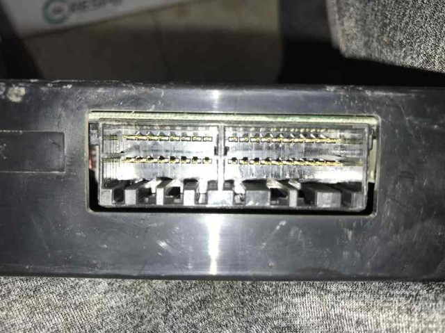 Sterownik trybów ogrzewania/klimatyzacji MR958005 MITSUBISHI