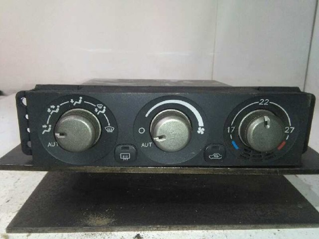 Sterownik trybów ogrzewania/klimatyzacji MR958005 MITSUBISHI