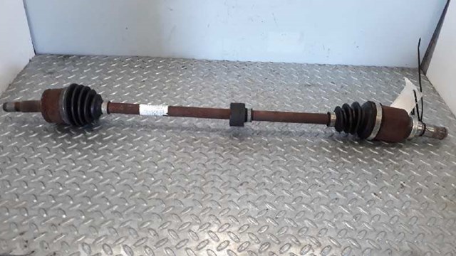 Półoś napędowa przednia prawa MR980748 MITSUBISHI
