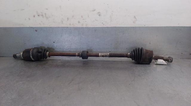 Półoś napędowa przednia prawa MR980748 MITSUBISHI