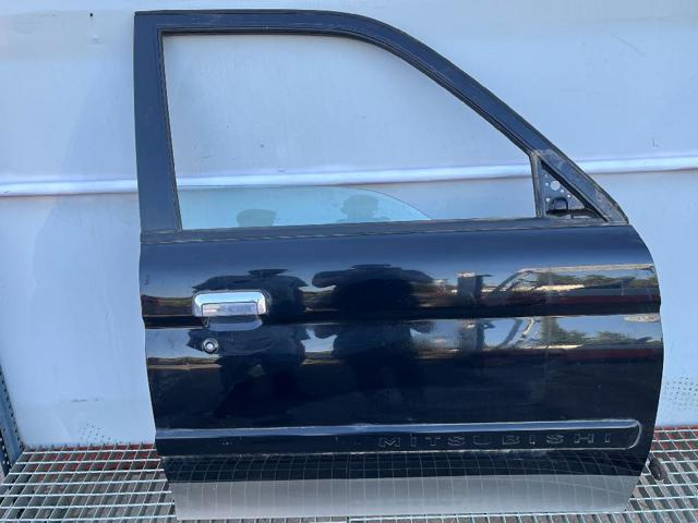 Drzwi przednie prawe Mitsubishi Pajero K90