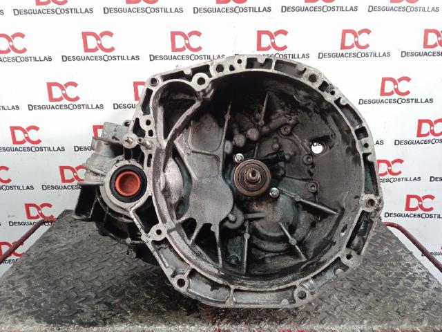 Mechaniczna skrzynia biegów w komplecie ND0001 RENAULT
