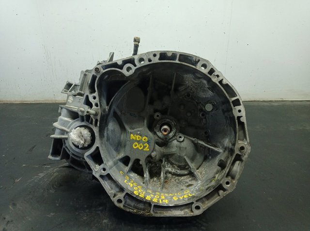Mechaniczna skrzynia biegów w komplecie ND0002 RENAULT