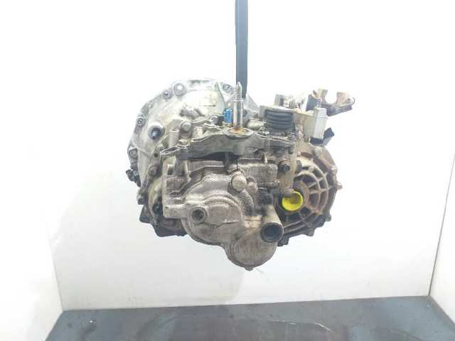 Mechaniczna skrzynia biegów w komplecie ND0102 NISSAN
