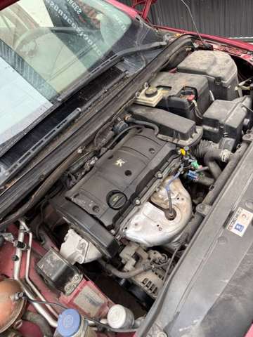 Silnik w komplecie NFU PEUGEOT
