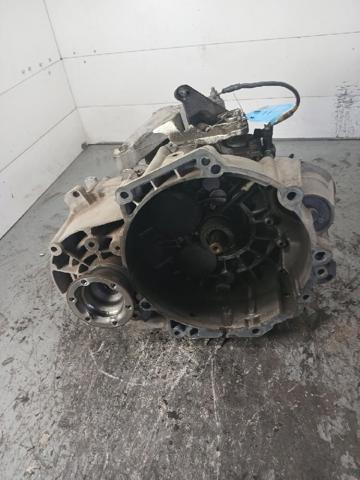 Mechaniczna skrzynia biegów w komplecie NFU VAG