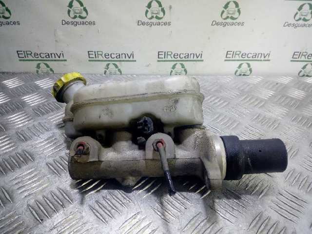 Główny cylinder hamulców P04721154AB CHRYSLER