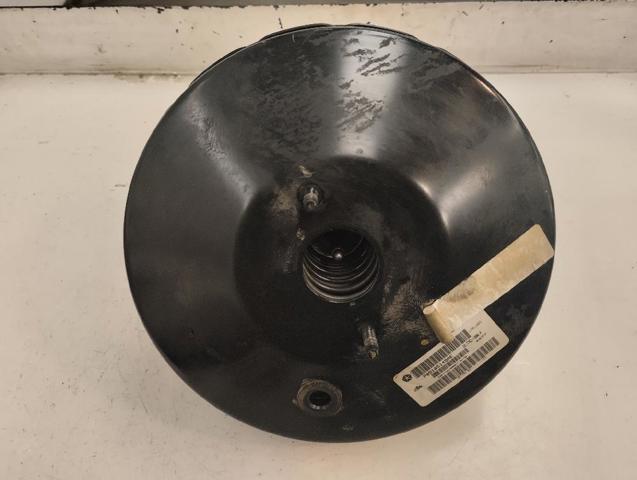 Wzmacniacz próżniowy hamulców P05105149AE CHRYSLER