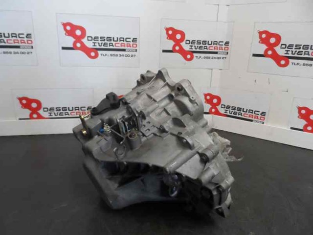 Mechaniczna skrzynia biegów w komplecie P1208961 VOLVO