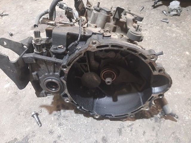 Mechaniczna skrzynia biegów w komplecie P41767 HYUNDAI