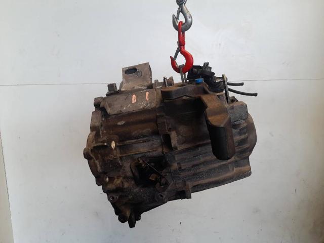 Mechaniczna skrzynia biegów w komplecie P8647073 VOLVO