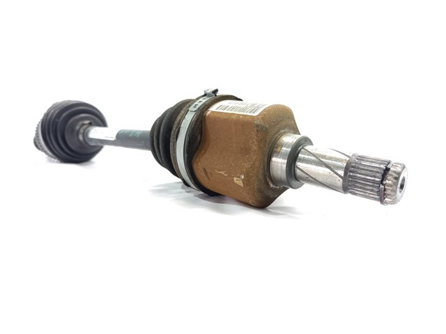 Półoś napędowa przednia lewa P8689872 VOLVO