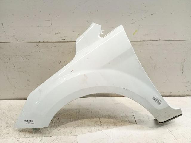Błotnik przedni lewy P8M51A16009AE FORD