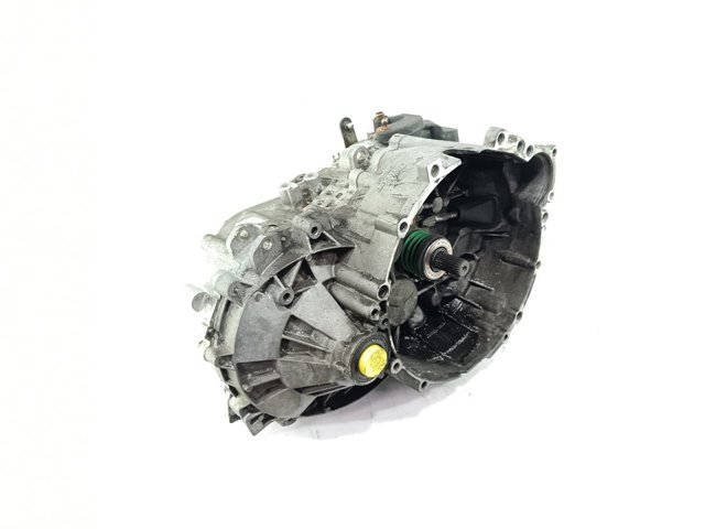 Mechaniczna skrzynia biegów w komplecie P9482234 VOLVO