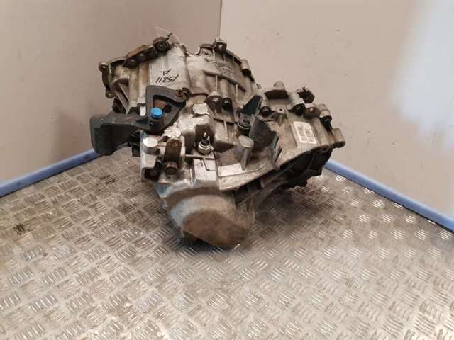 Automatyczna skrzynia biegów, kompletna Volvo S60 1 RS, RH