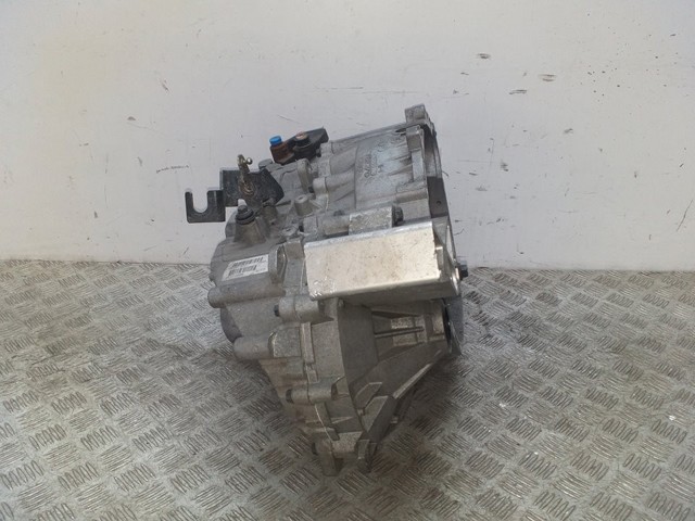 Automatyczna skrzynia biegów, kompletna Volvo S60 1 RS, RH