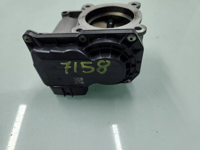 Przepustnica, komplet PE0113640 MAZDA