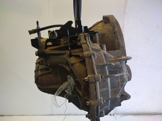 Mechaniczna skrzynia biegów w komplecie Opel Vivaro F7