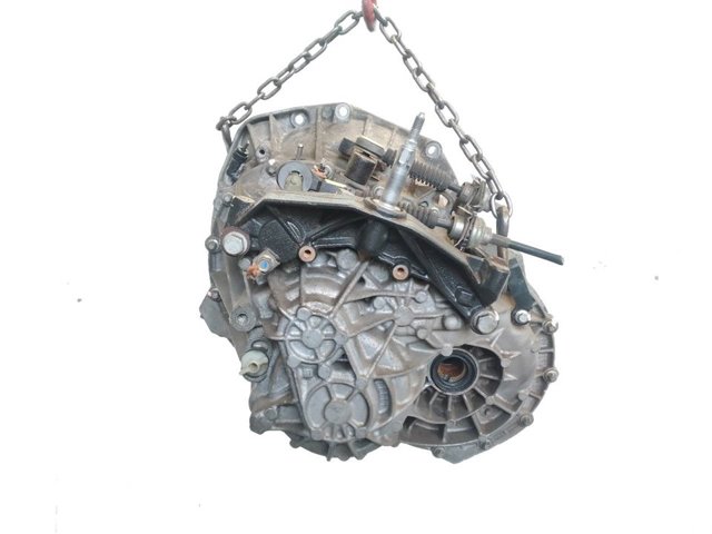 Mechaniczna skrzynia biegów w komplecie Opel Vivaro F7