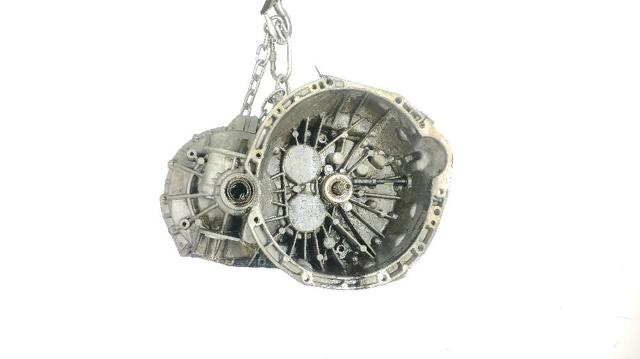 Mechaniczna skrzynia biegów w komplecie Opel Vivaro F7