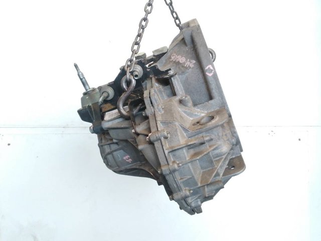 Mechaniczna skrzynia biegów w komplecie Opel Vivaro F7