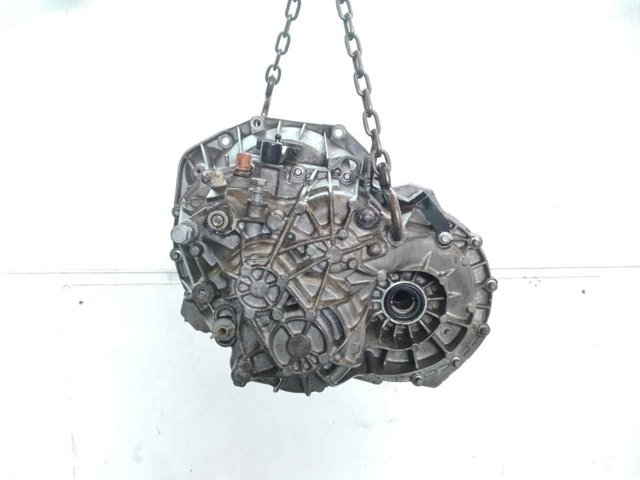 Mechaniczna skrzynia biegów w komplecie Opel Vivaro F7