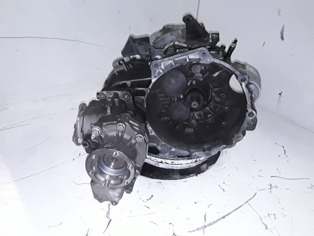  do Volkswagen Passat  (3G2, CB2)
