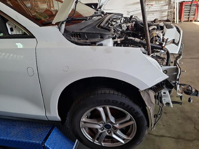 Błotnik przedni prawy PJX7BA16008AG FORD