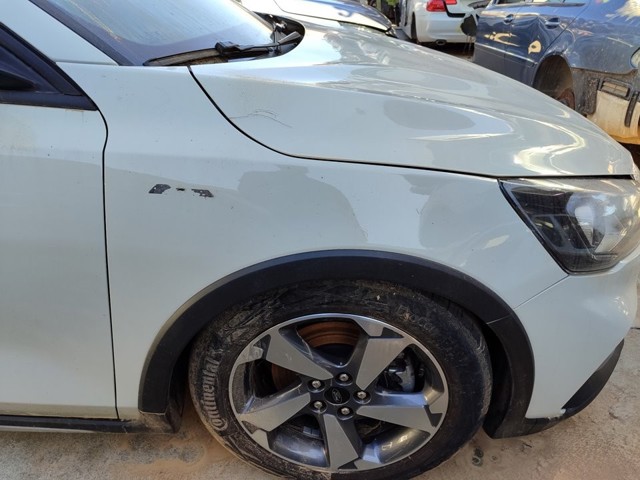 Błotnik przedni prawy PJX7BA16008AG FORD