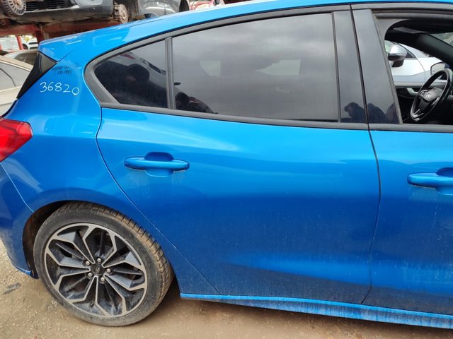 Drzwi tylne prawe PJX7BA24630AE FORD