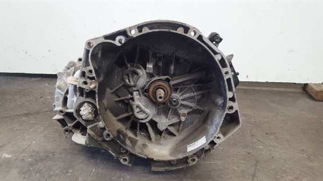 Mechaniczna skrzynia biegów w komplecie PK1AA061 RENAULT