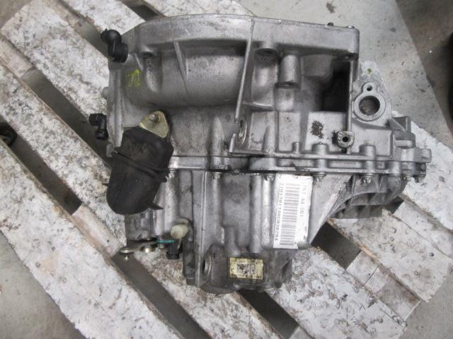 Mechaniczna skrzynia biegów w komplecie PK1AA061 RENAULT