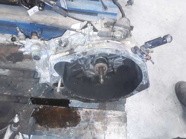 Mechaniczna skrzynia biegów w komplecie PK1AA061 RENAULT