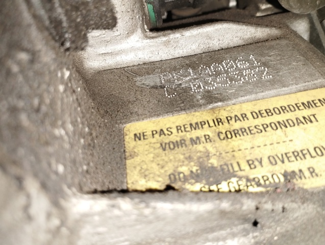 Mechaniczna skrzynia biegów w komplecie PK1AA061 RENAULT