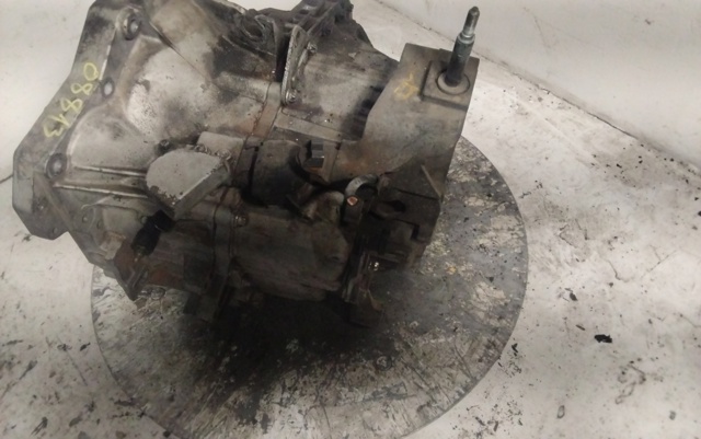 Mechaniczna skrzynia biegów w komplecie PK1AA065 RENAULT